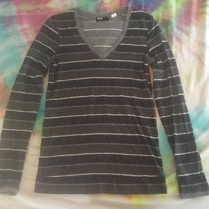 Women’s BDG striped sweater size medium